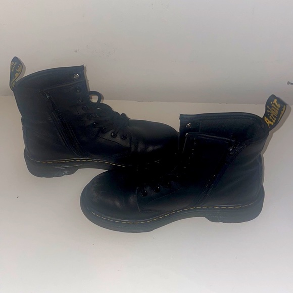 Dr. Martens size 2 - Picture 3 of 5